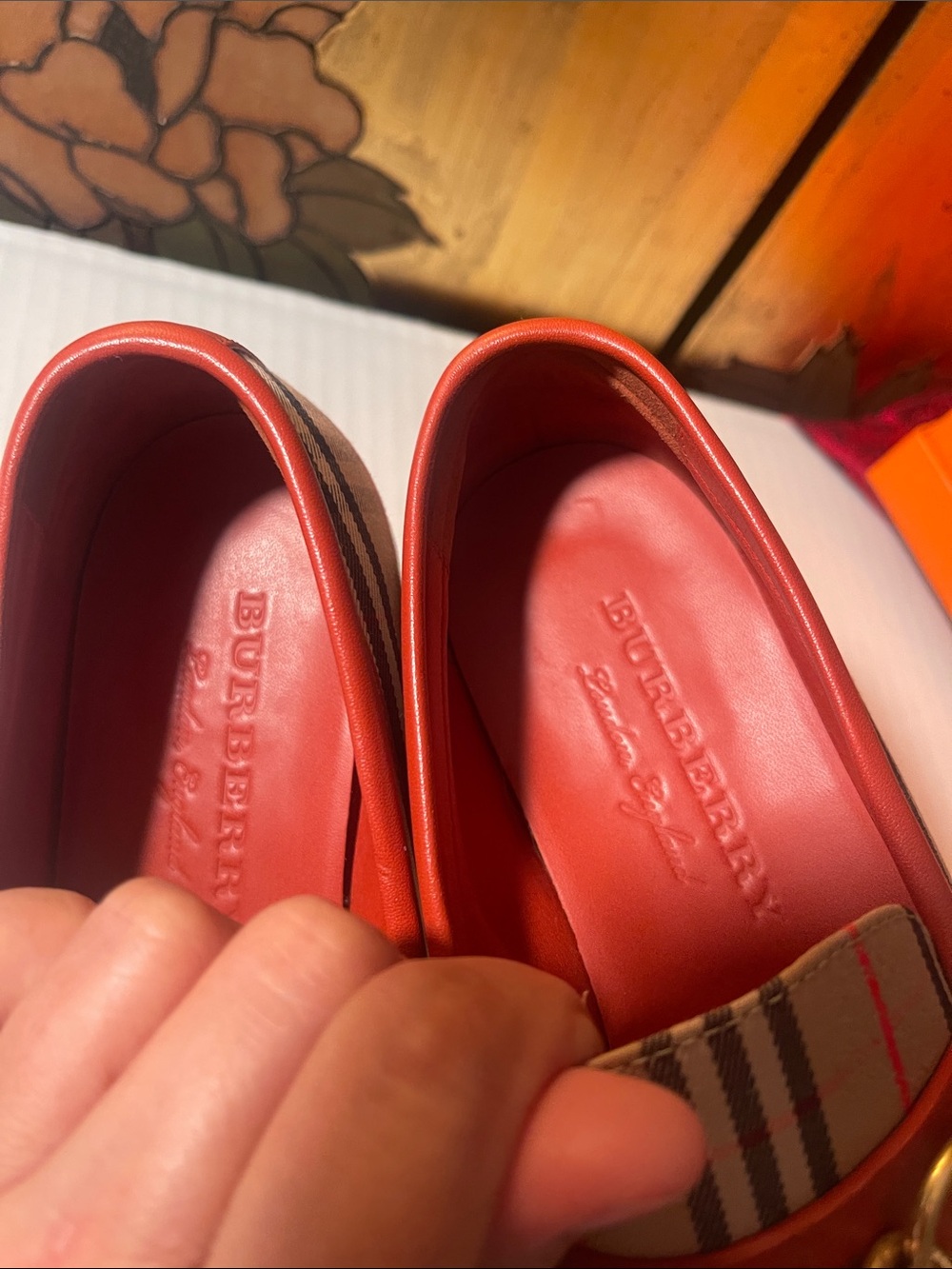 Burberry Plaid Chain-Trim Women's Loafers size 37 - Picture 6 of 7